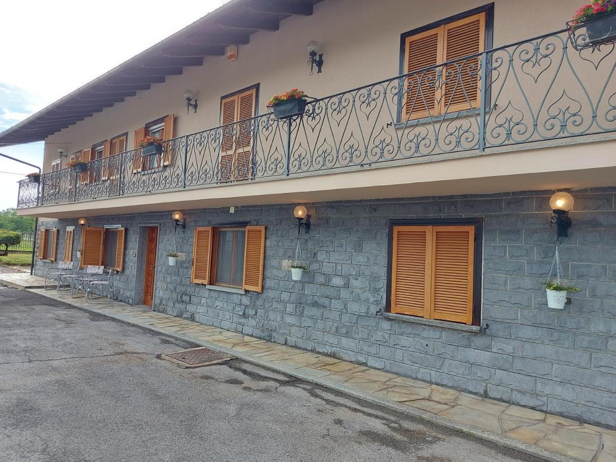 La Ca' 'D Pinet Villa คูเนโอ ภายนอก รูปภาพ